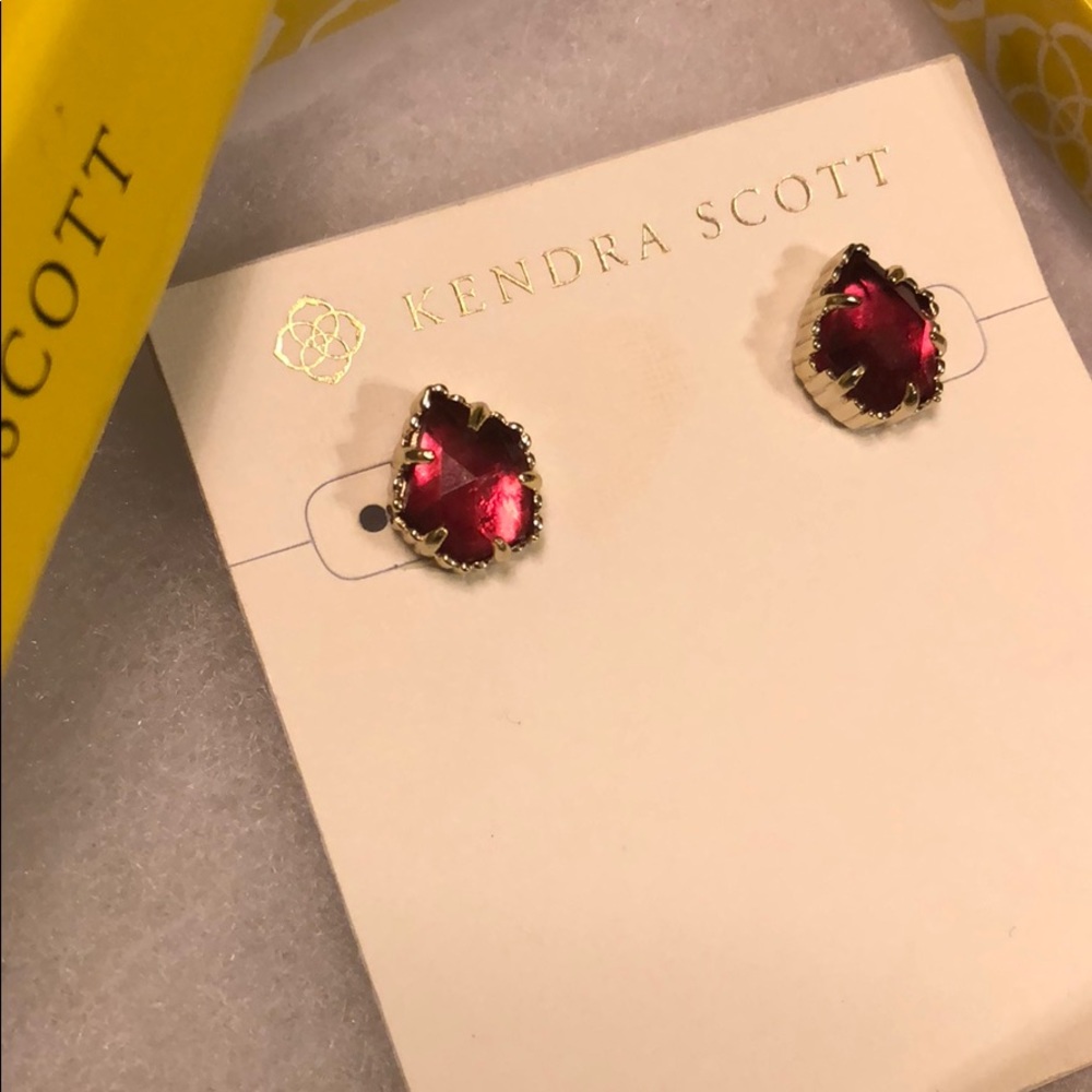 Tessa Studs *FIRM*